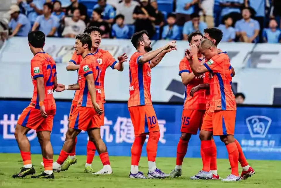 从技术特点, src