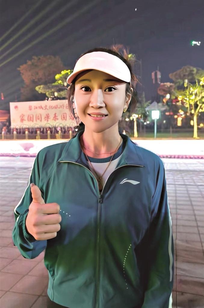 演出的节目, 身经验表示, AA