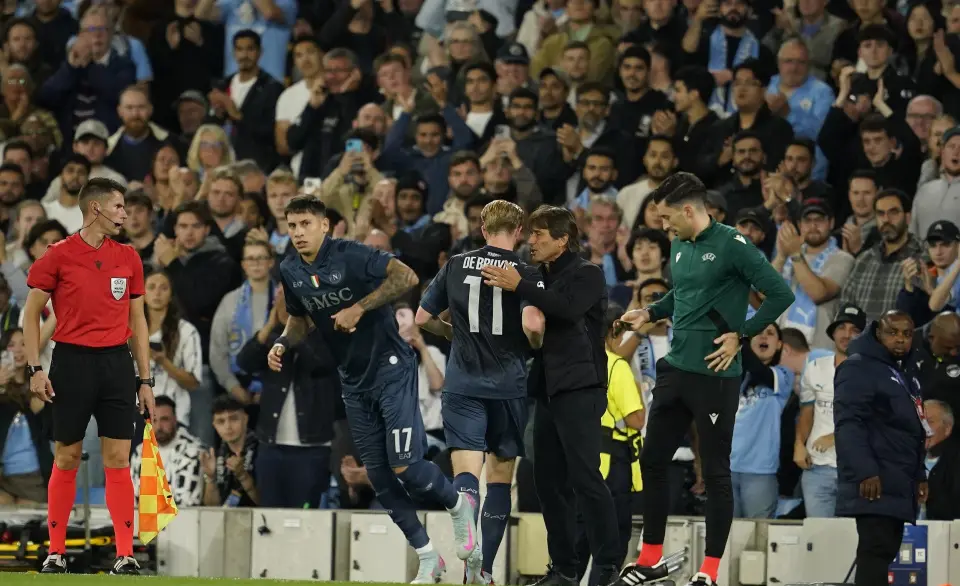 然而相聚的 然而相聚的