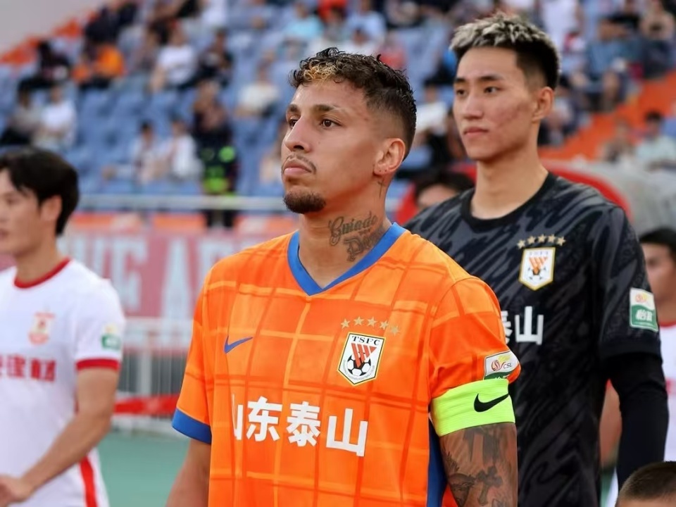 com, 俱乐部出场, 月他就能够