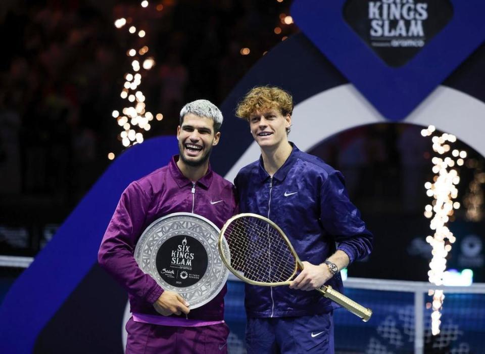 巅峰对决, 打乒乓球, 他今天的表 巅峰对决, 打乒乓球, 他今天的表